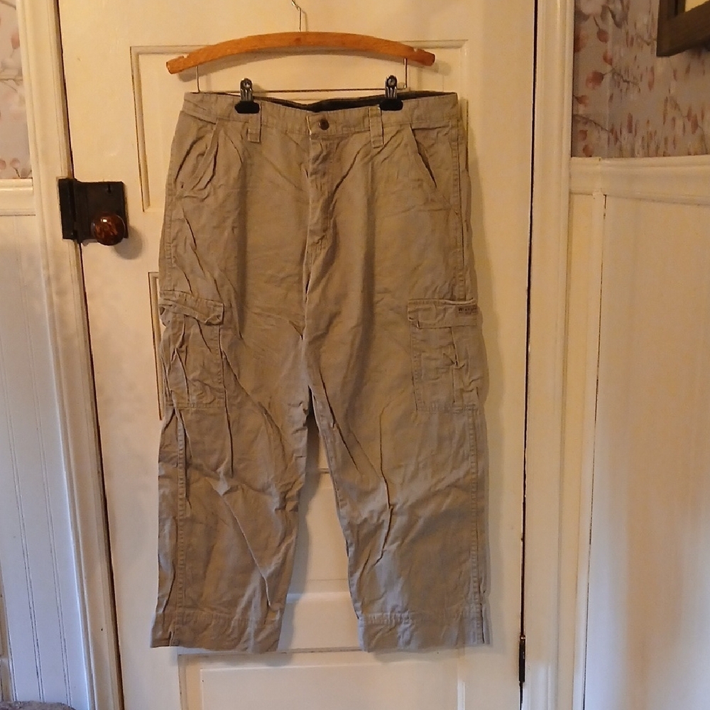 Wrangler Men's Khaki Cargo Pants